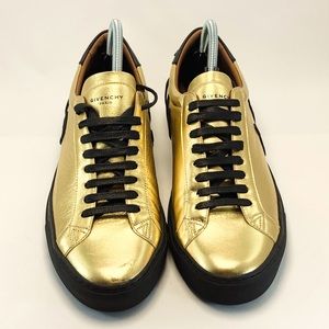 Urban Street Upside Down Sneaker